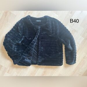 Elegant Black Faux Fur Jacket